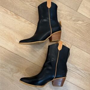 Black and Tan Western Boots